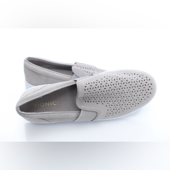 Vionic Kani slip on shoes - Picture 11 of 14